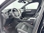 Volvo EX40 Single Motor Plus 70 kWh | 19" | Leder / Nubuck | Elektr. verst. Stoelen | 360 Camera | Adaptieve Cruise | BLIS | Stoel/Stuurverwarming | Warmtepomp | Keyless