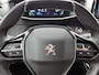 Peugeot e-2008 EV GT 50 kWh 136pk Automaat | 1ste Eigenaar | Stoelverwarming | Navigatie | Climate Control | Cruise Control | Camera | 17"LMV | Dodehoekdetectie | Apple Carplay/Android Auto