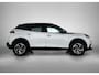 Peugeot e-2008 EV GT 50 kWh 136pk Automaat | 1ste Eigenaar | Stoelverwarming | Navigatie | Climate Control | Cruise Control | Camera | 17"LMV | Dodehoekdetectie | Apple Carplay/Android Auto