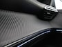 Peugeot e-2008 EV GT 50 kWh 3-FASE + ADAPTIVE CRUISE | STOELVERW. | 18 INCH | LED | APPLE CARPLAY | CAMERA