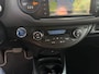 Toyota Yaris 1.5 Hybrid Lease Automaat 2e eigenaar dealer onderhouden navigatie elektrische ramen cv op afs