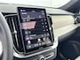 Volvo XC90 T8 Recharge Ultra Dark | 21 | Luchtvering | Trekhaak | Getint Glas | Harman Kardon | 360 Camera | Head-Up | Elektr. verst. Stoelen | Matrix LED | Panoramadak