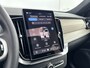 Volvo XC90 T8 Recharge Ultra Dark | 21 | Luchtvering | Trekhaak | Getint Glas | Harman Kardon | 360 Camera | Head-Up | Elektr. verst. Stoelen | Matrix LED | Panoramadak