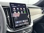 Volvo XC90 T8 Recharge Ultra Dark | 21 | Luchtvering | Trekhaak | Getint Glas | Harman Kardon | 360 Camera | Head-Up | Elektr. verst. Stoelen | Matrix LED | Panoramadak