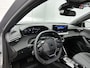 Peugeot 2008 1.2 Hybrid Allure 145pk Automaat | Vision Plus Pakket | Navigation Pack | Climate Control | 17"LMV | LED | Apple Carplay/Android Auto |