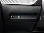 Peugeot 2008 1.2 Hybrid Allure 145pk Automaat | Vision Plus Pakket | Navigation Pack | Climate Control | 17"LMV | LED | Apple Carplay/Android Auto |