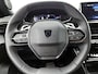 Peugeot 2008 1.2 Hybrid Allure 145pk Automaat | Vision Plus Pakket | Navigation Pack | Climate Control | 17"LMV | LED | Apple Carplay/Android Auto |