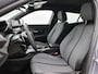 Peugeot 2008 1.2 Hybrid Allure 145pk Automaat | Vision Plus Pakket | Navigation Pack | Climate Control | 17"LMV | LED | Apple Carplay/Android Auto |