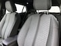 Peugeot 2008 1.2 Hybrid Allure 145pk Automaat | Vision Plus Pakket | Navigation Pack | Climate Control | 17"LMV | LED | Apple Carplay/Android Auto |