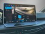 Volkswagen Golf 1.5eHybrid 200kW/272PK Black Style GTE · Panoramadak · Leder · Trekhaak · Camera · Apple/Android Car Play ·  Garantie t/m 09-07-2030 of 100000km