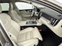 Volvo V60 T6 Recharge Inscription | 19" | Trekhaak | Harman Kardon | 360 Camera | Full LED | Adaptieve Cruise | BLIS | Stoel/Stuurverwarming |