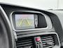 Volvo V40 Cross Country T3 Dynamic Edition | 17" | Panoramadak | Parkeercamera | Trekhaak | Harman Kardon | Adaptieve Cruise | BLIS | Keyless | Stoelverwarming