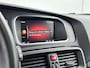 Volvo V40 Cross Country T3 Dynamic Edition | 17" | Panoramadak | Parkeercamera | Trekhaak | Harman Kardon | Adaptieve Cruise | BLIS | Keyless | Stoelverwarming