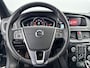 Volvo V40 Cross Country T3 Dynamic Edition | 17" | Panoramadak | Parkeercamera | Trekhaak | Harman Kardon | Adaptieve Cruise | BLIS | Keyless | Stoelverwarming