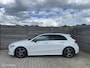Mercedes-Benz A-klasse 180 Business Solution AMG Matrix-Stoelvw-Pano-Camera