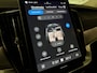 Volvo XC90 T8 AWD Recharge Ultra Dark | Vol! | Bowers & Wilkins | Luchtvering | Stoelventilatie | Trekhaak | 360 Camera | Head-Up Display | Stoelmassage | 455pk | Adaptieve Cruise Control | Stoelverwarming voor+achter | Stuurwielverwarming | Schuifdak | 21 Inch | Full LED Matrix Meesturende koplampen | Pilot Assist | BLIS Dode Hoek Detectie | Alcantara hemelbekleding | Lederen handgrepen en zonnekleppen | Elektrische voorstoelen geheugen | Nappa Lederen bekleding | Zitting verlenging voorstoelen | Lederen Dashboard | Google Infotainment | Keyless Drive | Parkeersensoren voor+achter | Privacy Glass | Elektrisch bedienbare achterklep | Geïntegreerde zongordijnen achterportieren | Geïntegreerd kinderzitje achterin | Verlichte instaplijsten | 7-Persoons | 4-Zone Climate Control | DAB Radio | Apple Carplay/Android Auto | Alarm Klasse III | Draadloos telefoon opladen | Volvo On Call met mobiele App functie | Bright Dusk Metallic |