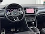 Volkswagen T-Roc 1.5 TSI 3x R-Line Pano/AppleCar/Keyless