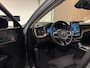 Volvo XC60 T6 AWD Recharge Ultra Dark | MY26 | Luchtvering | Trekhaak | 360° Camera | Head-Up Display | Harman Kardon | Adaptieve Cruise Control | Stoelverwarming voor+achter | Stuurwielverwarming | Full LED Meesturende koplampen | Pilot Assist | BLIS Dode Hoek Detectie | Elektrische voorstoelen geheugen | Quilted Nordico bekleding | Zitting verlenging voorstoelen | Lederen Dashboard | Schuifdak | 20 Inch | Google Infotainment | Keyless Drive | Parkeersensoren voor+achter | Privacy Glass | Elektrisch bedienbare achterklep | Alarm Klasse III | DAB Radio | Apple Carplay/Android Auto | Draadloos telefoon opladen | Volvo On Call met mobiele App functie | Vapour Grey Metallic |