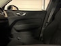 Volvo XC60 T6 AWD Recharge Ultra Dark | MY26 | Luchtvering | Trekhaak | 360° Camera | Head-Up Display | Harman Kardon | Adaptieve Cruise Control | Stoelverwarming voor+achter | Stuurwielverwarming | Full LED Meesturende koplampen | Pilot Assist | BLIS Dode Hoek Detectie | Elektrische voorstoelen geheugen | Quilted Nordico bekleding | Zitting verlenging voorstoelen | Lederen Dashboard | Schuifdak | 20 Inch | Google Infotainment | Keyless Drive | Parkeersensoren voor+achter | Privacy Glass | Elektrisch bedienbare achterklep | Alarm Klasse III | DAB Radio | Apple Carplay/Android Auto | Draadloos telefoon opladen | Volvo On Call met mobiele App functie | Vapour Grey Metallic |
