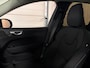 Volvo XC60 T6 AWD Recharge Ultra Dark | MY26 | Luchtvering | Trekhaak | 360° Camera | Head-Up Display | Harman Kardon | Adaptieve Cruise Control | Stoelverwarming voor+achter | Stuurwielverwarming | Full LED Meesturende koplampen | Pilot Assist | BLIS Dode Hoek Detectie | Elektrische voorstoelen geheugen | Quilted Nordico bekleding | Zitting verlenging voorstoelen | Lederen Dashboard | Schuifdak | 20 Inch | Google Infotainment | Keyless Drive | Parkeersensoren voor+achter | Privacy Glass | Elektrisch bedienbare achterklep | Alarm Klasse III | DAB Radio | Apple Carplay/Android Auto | Draadloos telefoon opladen | Volvo On Call met mobiele App functie | Vapour Grey Metallic |