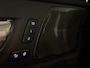 Volvo XC60 T6 AWD Recharge Ultra Dark | MY26 | Luchtvering | Trekhaak | 360° Camera | Head-Up Display | Harman Kardon | Adaptieve Cruise Control | Stoelverwarming voor+achter | Stuurwielverwarming | Full LED Meesturende koplampen | Pilot Assist | BLIS Dode Hoek Detectie | Elektrische voorstoelen geheugen | Quilted Nordico bekleding | Zitting verlenging voorstoelen | Lederen Dashboard | Schuifdak | 20 Inch | Google Infotainment | Keyless Drive | Parkeersensoren voor+achter | Privacy Glass | Elektrisch bedienbare achterklep | Alarm Klasse III | DAB Radio | Apple Carplay/Android Auto | Draadloos telefoon opladen | Volvo On Call met mobiele App functie | Vapour Grey Metallic |