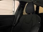 Volvo XC60 T6 AWD Recharge Ultra Dark | MY26 | Luchtvering | Trekhaak | 360° Camera | Head-Up Display | Harman Kardon | Adaptieve Cruise Control | Stoelverwarming voor+achter | Stuurwielverwarming | Full LED Meesturende koplampen | Pilot Assist | BLIS Dode Hoek Detectie | Elektrische voorstoelen geheugen | Quilted Nordico bekleding | Zitting verlenging voorstoelen | Lederen Dashboard | Schuifdak | 20 Inch | Google Infotainment | Keyless Drive | Parkeersensoren voor+achter | Privacy Glass | Elektrisch bedienbare achterklep | Alarm Klasse III | DAB Radio | Apple Carplay/Android Auto | Draadloos telefoon opladen | Volvo On Call met mobiele App functie | Vapour Grey Metallic |