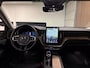 Volvo XC60 T6 AWD Recharge Ultra Dark | MY26 | Luchtvering | Trekhaak | 360° Camera | Head-Up Display | Harman Kardon | Adaptieve Cruise Control | Stoelverwarming voor+achter | Stuurwielverwarming | Full LED Meesturende koplampen | Pilot Assist | BLIS Dode Hoek Detectie | Elektrische voorstoelen geheugen | Quilted Nordico bekleding | Zitting verlenging voorstoelen | Lederen Dashboard | Schuifdak | 20 Inch | Google Infotainment | Keyless Drive | Parkeersensoren voor+achter | Privacy Glass | Elektrisch bedienbare achterklep | Alarm Klasse III | DAB Radio | Apple Carplay/Android Auto | Draadloos telefoon opladen | Volvo On Call met mobiele App functie | Vapour Grey Metallic |