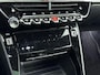 Peugeot 2008 1.2 PURETECH GT-LINE | TWO TONE | CLIMA | CRUISE | 360 CAMERA | NAVI | 18'' LM VELGEN | OPEN DAK | LEDER | ELEKTRISCH INKLAPBARE SPIEGELS | AUTOMAAT |
