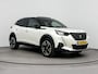 Peugeot 2008 1.2 PURETECH GT-LINE | TWO TONE | CLIMA | CRUISE | 360 CAMERA | NAVI | 18'' LM VELGEN | OPEN DAK | LEDER | ELEKTRISCH INKLAPBARE SPIEGELS | AUTOMAAT |