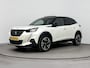 Peugeot 2008 1.2 PURETECH GT-LINE | TWO TONE | CLIMA | CRUISE | 360 CAMERA | NAVI | 18'' LM VELGEN | OPEN DAK | LEDER | ELEKTRISCH INKLAPBARE SPIEGELS | AUTOMAAT |