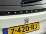 Peugeot 2008 1.2 PURETECH GT-LINE | TWO TONE | CLIMA | CRUISE | 360 CAMERA | NAVI | 18'' LM VELGEN | OPEN DAK | LEDER | ELEKTRISCH INKLAPBARE SPIEGELS | AUTOMAAT |