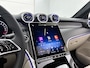 Mercedes-Benz GLC 300e 4MATIC Business Solution Luxury | Parkeerpakket met 360°-camera | Comfortpakket Plus | Trekhaak | Panoramaschuifdak | Sierdelen openporig hout aluminiumlines | DISTRONIC | 19 inch vijf-dubbelspaaks velgen |