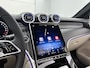 Mercedes-Benz GLC 300e 4MATIC Business Solution Luxury | Parkeerpakket met 360°-camera | Comfortpakket Plus | Trekhaak | Panoramaschuifdak | Sierdelen openporig hout aluminiumlines | DISTRONIC | 19 inch vijf-dubbelspaaks velgen |