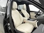 Mercedes-Benz GLC 300e 4MATIC Business Solution Luxury | Parkeerpakket met 360°-camera | Comfortpakket Plus | Trekhaak | Panoramaschuifdak | Sierdelen openporig hout aluminiumlines | DISTRONIC | 19 inch vijf-dubbelspaaks velgen |