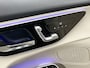 Mercedes-Benz GLC 300e 4MATIC Business Solution Luxury | Parkeerpakket met 360°-camera | Comfortpakket Plus | Trekhaak | Panoramaschuifdak | Sierdelen openporig hout aluminiumlines | DISTRONIC | 19 inch vijf-dubbelspaaks velgen |