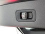 Mercedes-Benz GLC 300e 4MATIC Sport Edition | Premium | Nightpakket | Rijassistentiepakket Plus | Treeplanken in aluminiumlook | Trekhaak | Panoramaschuifdak | Smartphone integratie | 360° camera | Sfeerverlichting |