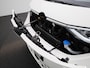 Volkswagen ID. Buzz Cargo Cargo 79 kWh 286PK | Trekhaak | Navigatie met draadloos Apple Carplay/Android Auto | Adaptive Cruise Control | Achteruitrijcamera | Verwarmbare voorstoelen | Airco | Navigatie | Multifunctioneel stuurwiel | Lane Assist | Side Assist |