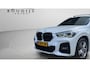 BMW X1 XDrive20i High Executive, M-sport, Shadow-line, Panodak, Head-Up, Adaptive cruise