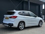 BMW X1 XDrive20i High Executive, M-sport, Shadow-line, Panodak, Head-Up, Adaptive cruise