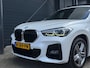 BMW X1 XDrive20i High Executive, M-sport, Shadow-line, Panodak, Head-Up, Adaptive cruise