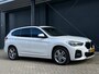 BMW X1 XDrive20i High Executive, M-sport, Shadow-line, Panodak, Head-Up, Adaptive cruise