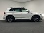 Volkswagen Tiguan 1.4 TSI Comfortline Business R | NAVI | 360 CAMERA | STOELVERWARMING | LEDEREN BEKLEDING |