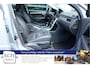 Volvo V70 T4 180 pk Nordic, Leer, Xenon, Navi, Bluetooth, Trekhaak, 17 inch