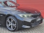 BMW 3-Serie Touring 330e M-Sport | ACC | Carplay | Camera