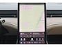 Volvo ES90 Single Motor Plus Launch Edition 92 kWh - Pilot Assist - Elektrochromatisch panoramadak - Adaptive Cruise Control - Bose Premium sound - Grafisch Head-up Display - Elektrisch verstelbare voorstoelen - Stoelverwarming & -koeling - Verwarmbaar stuurwiel - Lederlook bekleed dashboard - 360 graden camera's met 3D view - 21 inch velgen