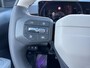 Kia EV3 GT-Line Dark Edition 81.4 kWh | Navigatie | Climate control | Stoel verwarming voor + achter | Pakeersensoren voor + achter | Parkeercamera achter | DEMO