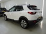 Kia Stonic 1.0 T-GDi MHEV DynamicPlusLine+Ecc+Camera+Navigatie+Cruise = LUXE UITVOERING