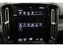 Volvo XC40 2.0 B3 R-Design 2022 NAP | 360 Camera | Harman Kardon | Panoramadak | Carplay | Stuur en stoelverwarming | Trekhaak | Alcantara Leder | Keyless |