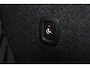 Volvo C40 Extended Range Plus 82 kWh - Panoramadak - IntelliSafe Assist & Surround - Parkeercamera achter - Verwarmde voorstoelen & stuur - Parkeersensoren voor & achter - Draadloze tel. lader - High Performance audio - Warmtepomp - Extra getint glas - Elektr. inklapbare trekhaak - 19' LMV