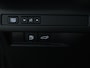 Lexus LBX Emotion 2WD
